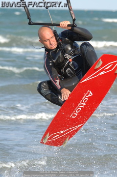 2005-05-07 Rimini - Bunker - Kitesurf 45